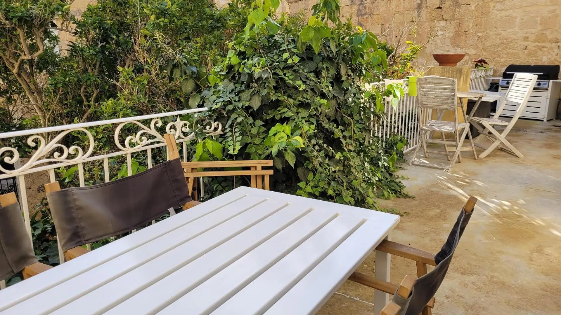 Holiday home Living In A Museum Villa Mdina